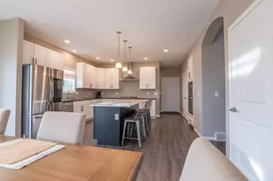 549 S 2nd St, Medford, WI 54451 - Photo 12