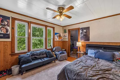 355 W State St, Hartford, WI 53027 - Photo 12