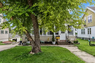 355 W State St, Hartford, WI 53027 - Photo 18