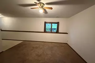 2568 Pebble Valley Rd, Waukesha, WI 53188 - Photo 20