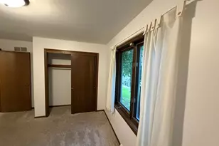 2568 Pebble Valley Rd, Waukesha, WI 53188 - Photo 12