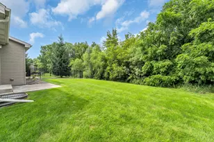 916 Langdon Ct, Racine, WI 53406 - Photo 6