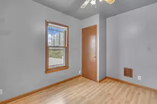 241 Amory St, Fond du Lac, WI 54935 - Photo 18