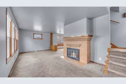 241  Amory St, Fond du Lac, WI 54935 - Photo 2