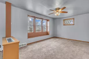 241 Amory St, Fond du Lac, WI 54935 - Photo 8