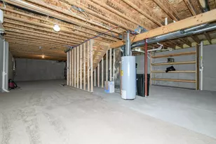 419 Jewel St, Juneau, WI 53039 - Photo 28