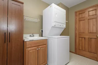 419  Jewel St, Juneau, WI 53039 - Photo 24