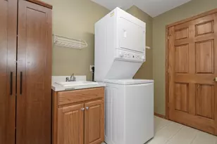 419 Jewel St, Juneau, WI 53039 - Photo 24