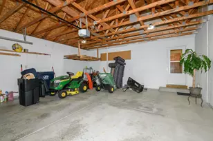 419 Jewel St, Juneau, WI 53039 - Photo 28