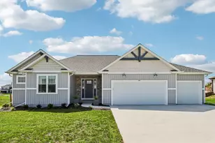 355 Ridgeview Dr, Lake Mills, WI 53551 - Photo 1