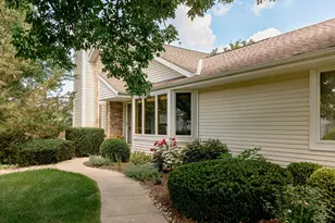 108 E Sutton Pl, Waukesha, WI 53188 - Photo 1