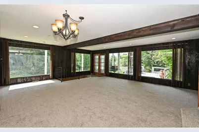 12659 N East Shoreland Dr, Mequon, WI 53092 - Photo 2