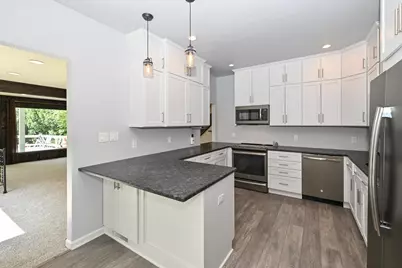 12659 N East Shoreland Dr, Mequon, WI 53092 - Photo 8