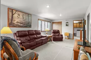 2810 44th St, Two Rivers, WI 54241 - Photo 24