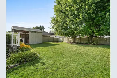 2810  44th St, Two Rivers, WI 54241 - Photo 10