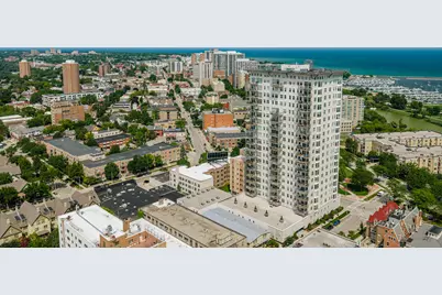 1313 N Franklin Pl #803, Milwaukee, WI 53202 - Photo 48