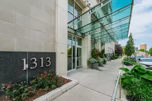 1313 N Franklin Pl, Milwaukee, WI 53202 - Photo 2