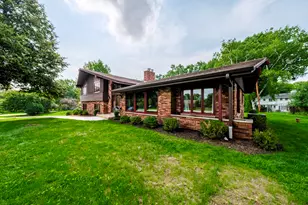 17765 Alta Louise Pkwy, Brookfield, WI 53045 - Photo 54