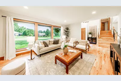 17765  Alta Louise Pkwy, Brookfield, WI 53045 - Photo 8