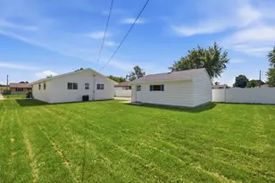 6185 S Merrill Ave, Cudahy, WI 53110 - Photo 18