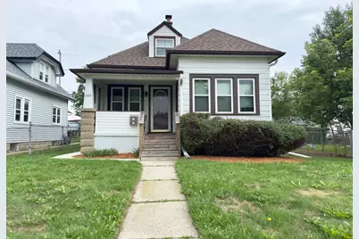 1212  Menomonee Ave, South Milwaukee, WI 53172 - Photo 2