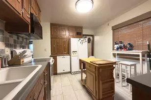 1212 Menomonee Ave, South Milwaukee, WI 53172 - Photo 12