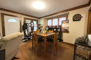1212 Menomonee Ave, South Milwaukee, WI 53172 - Photo 10