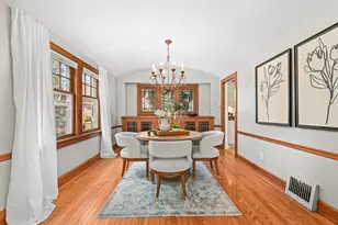 6116 Washington Cir, Wauwatosa, WI 53213 - Photo 8