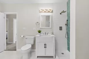2559 S 84th St, West Allis, WI 53227 - Photo 14