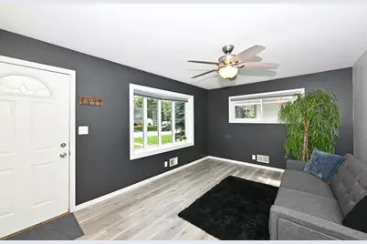 4551 S 50th St, Greenfield, WI 53220 - Photo 2