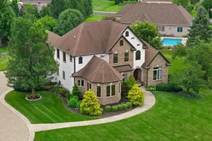 165 Chelsea Ln, Racine, WI 53182 - Photo 4