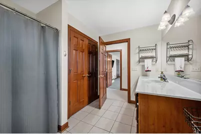 165  Chelsea Ln, Racine, WI 53182 - Photo 44