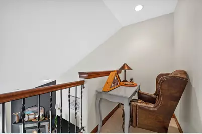 165  Chelsea Ln, Racine, WI 53182 - Photo 38