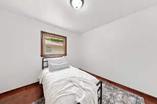 8722 N 52nd St, Brown Deer, WI 53223 - Photo 16