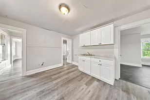 3414 N Vel R. Phillips Ave, Milwaukee, WI 53212 - Photo 16