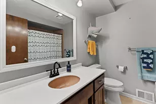 717 St Johns Dr, Delafield, WI 53018 - Photo 30