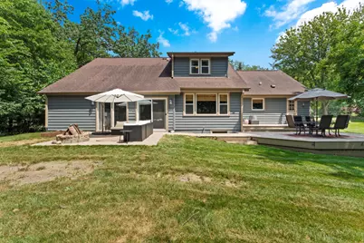 717  St Johns Dr, Delafield, WI 53018 - Photo 44
