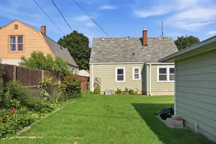 3763 S 20th Pl, Milwaukee, WI 53221 - Photo 36