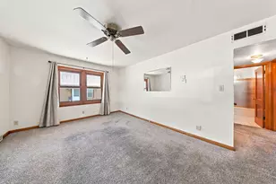 3763 S 20th Pl, Milwaukee, WI 53221 - Photo 6