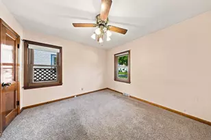 3763 S 20th Pl, Milwaukee, WI 53221 - Photo 14