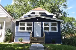 5527 N 34th St, Milwaukee, WI 53209 - Photo 1
