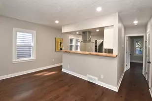 5527 N 34th St, Milwaukee, WI 53209 - Photo 8