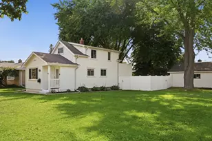 6001 S Lake Dr, Cudahy, WI 53110 - Photo 32