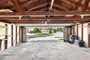 6001 S Lake Dr, Cudahy, WI 53110 - Photo 36