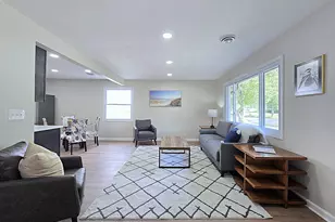 6538 W Euclid Ave, Milwaukee, WI 53219 - Photo 10