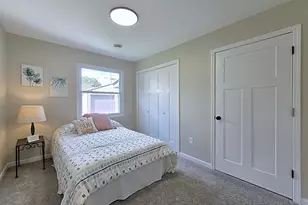 6538 W Euclid Ave, Milwaukee, WI 53219 - Photo 20