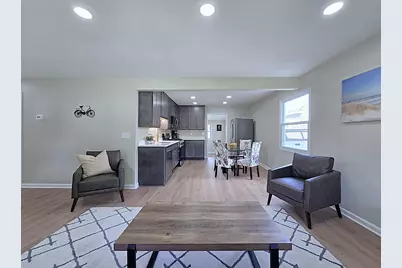 6538 W Euclid Ave, Milwaukee, WI 53219 - Photo 8