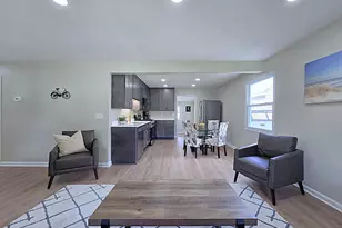 6538 W Euclid Ave, Milwaukee, WI 53219 - Photo 8