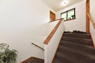 5680 N 91st St, Milwaukee, WI 53225 - Photo 8