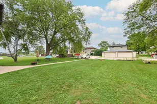 5750 N 91st St, Milwaukee, WI 53225 - Photo 14